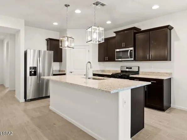 5129 W Bowen House Rd, Tucson, AZ 85757