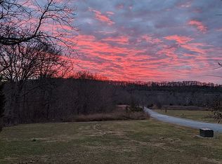 2 Dollar St, Clever, MO 65631