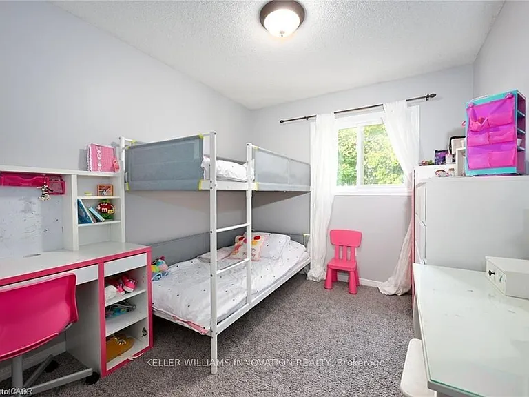 8 Buss Ct — Photo 21