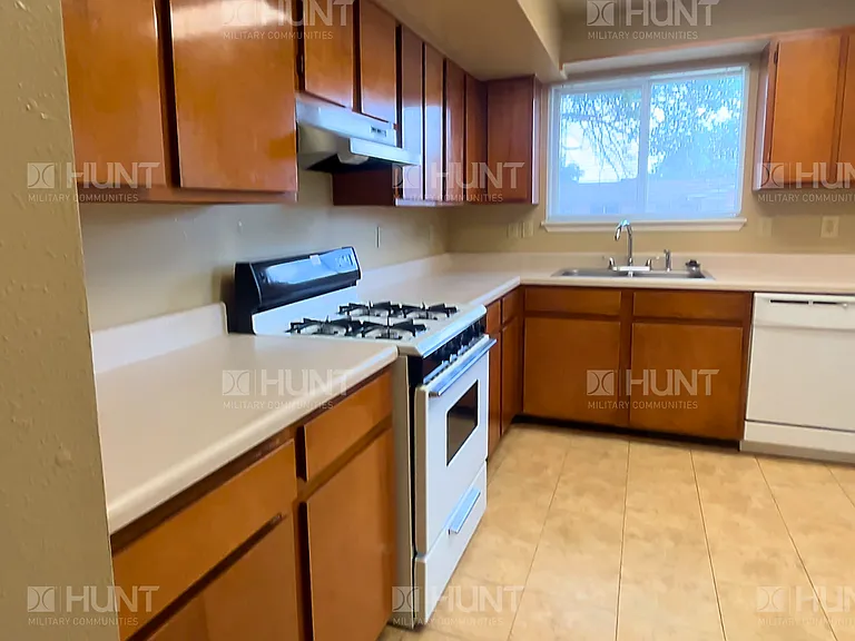 9071B Frazier St — Photo 4