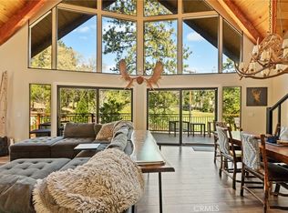 26489 Hillcrest Ln, Lake Arrowhead, CA 92352