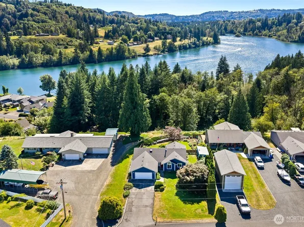 148 Steelhead Drive, Silver Creek, WA 98585