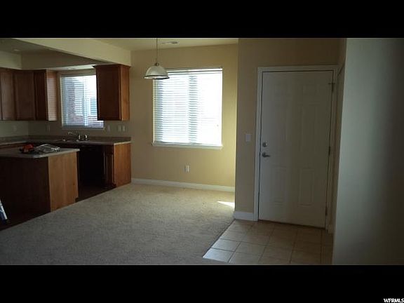 4th image of 4714 W Thorndale Way