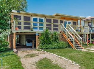 7114 Terrasso Dr, Hitchcock, TX 77563