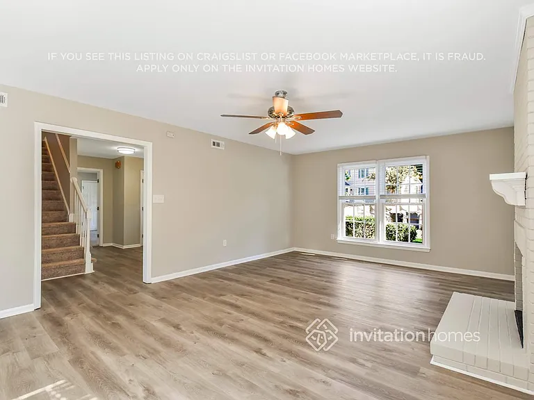 5428 Dowgate Dr — Photo 6