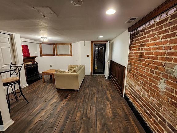 living room facing south entrance