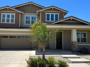 8400 Canary Pine Way, Elk Grove, CA 95757