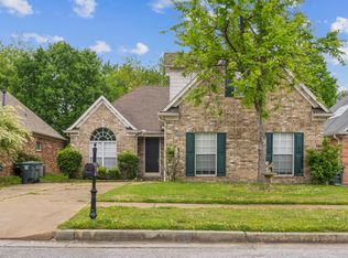 8534 Griffin Park Dr, Cordova, TN 38018
