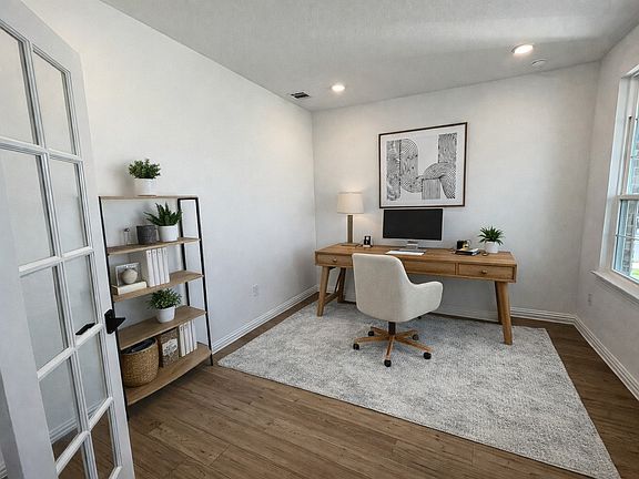 4th image of 1701 Game Creek Ct