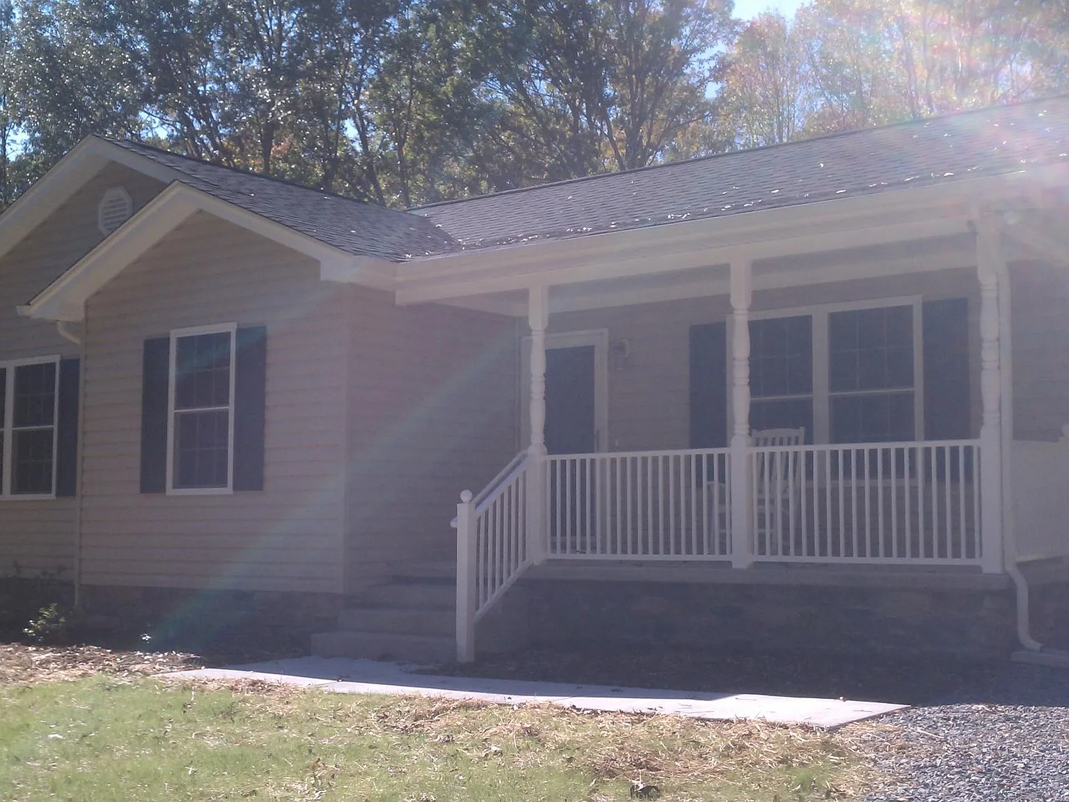 3 bed, 1274 sqft, $1,900 — Photo 2