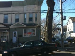 8702 104th St, Richmond Hill, NY 11418