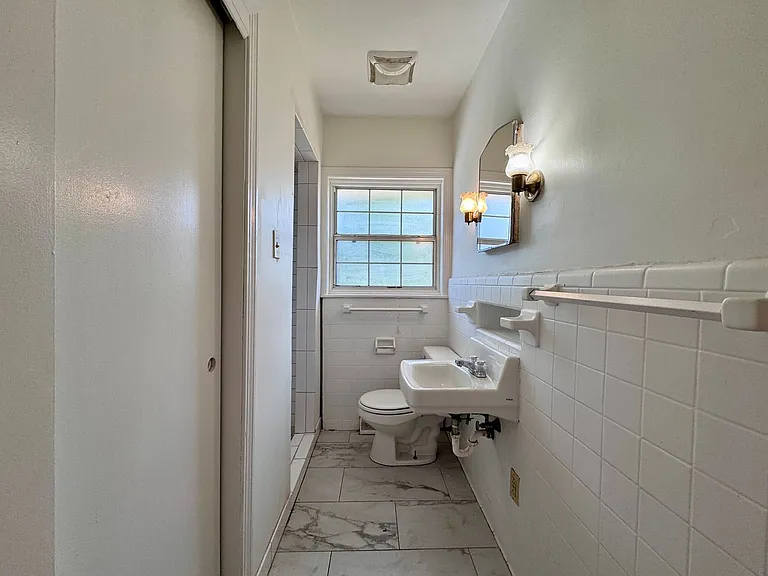 114 Lookout Cir SW — Photo 7