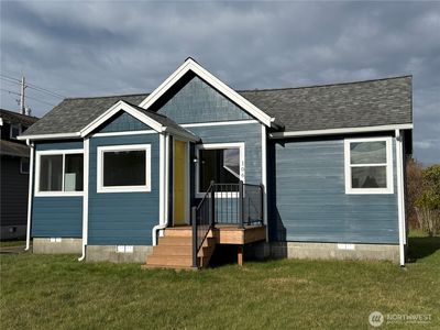 106 6th Street NW, Long Beach, WA, 98631