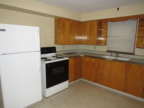 4th image of 244 S 4th St #Jnjkqmgkn