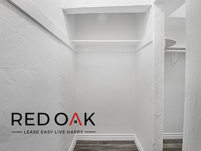5233 Monte Vista St #306 — Photo 14