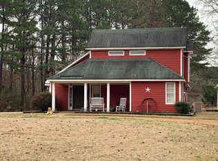2304 Salem Rd, Senatobia, MS 38668