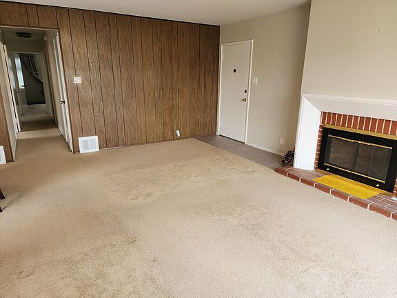 3rd image of 1452 S Mayfair Ave