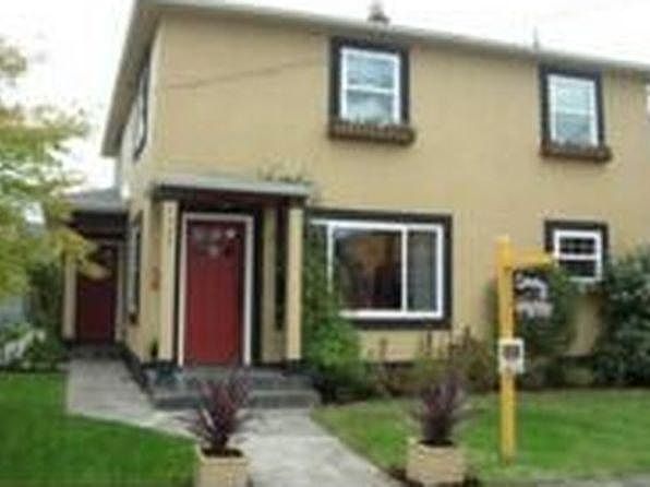 2nd image of 1523-1525 SE 32nd Ave