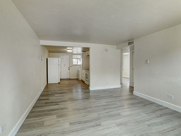 2nd image of 5365 W 3rd Pl APT 3
