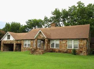 208 Military Rd, Jacksonville, AR 72076