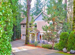 10538 SW 11th Dr, Portland, OR 97219