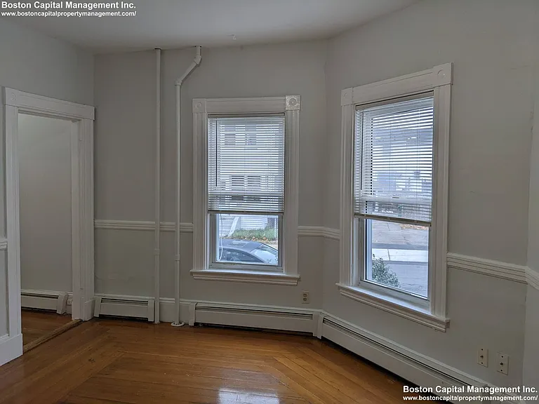 Liberty Ave — Photo 6