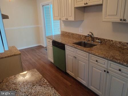 3rd image of 1314 Rosewick Ave