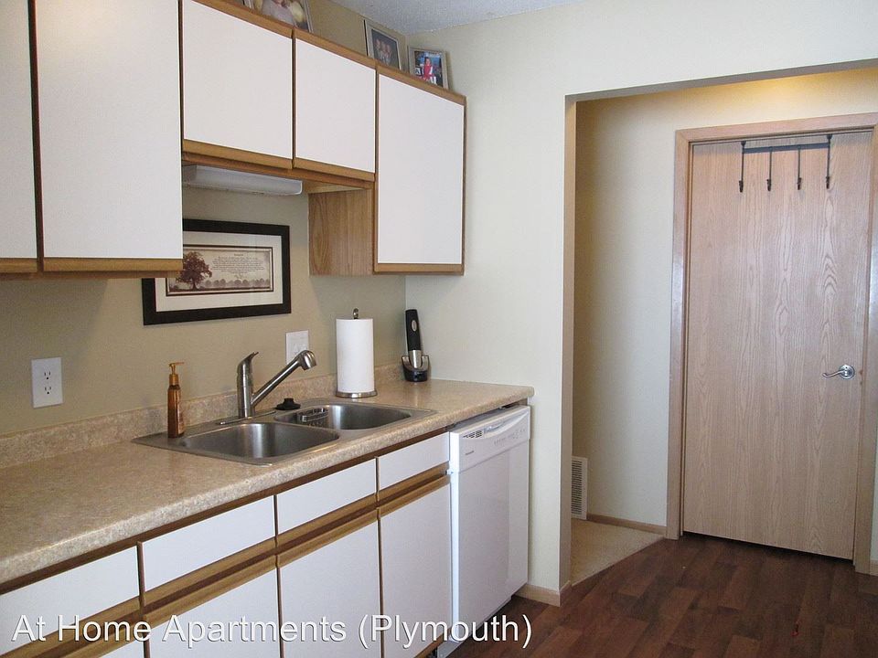 1st image of 14214 43rd Ave N APT B