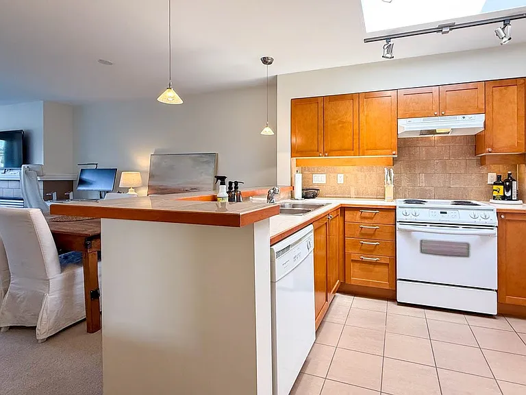 3580 W 41st Ave #408 — Photo 4