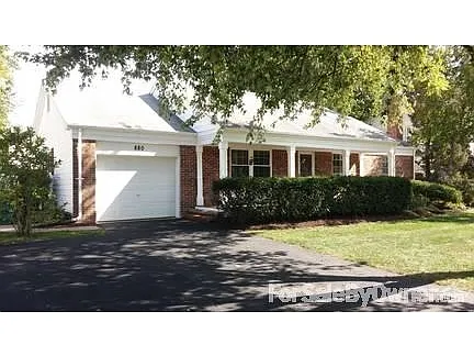 880 Shady Grove Ln photo 1