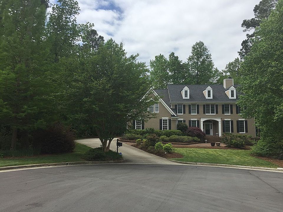 1st image of 207 Hardenbrook Ct