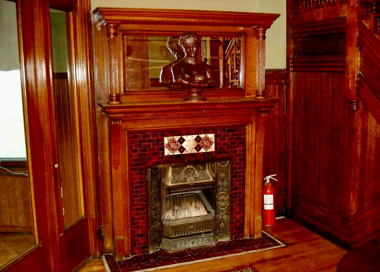 2 bed, 1.5 bath, 1400 sqft, $1,700 — Photo 4