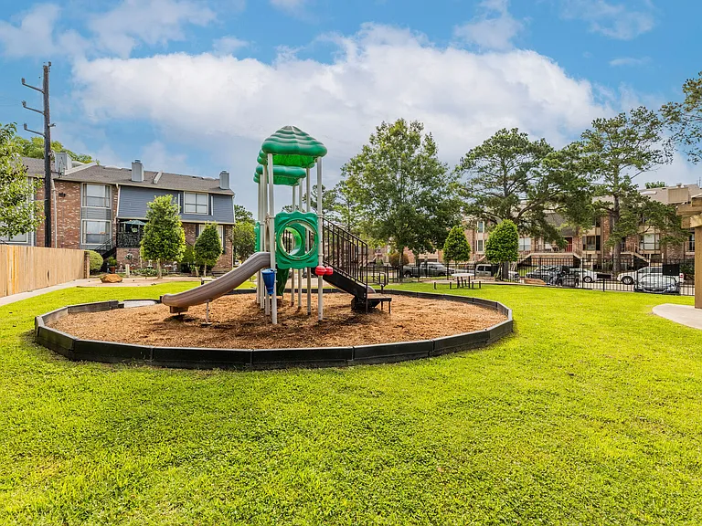 Lakebridge Townhomes — Photo 17