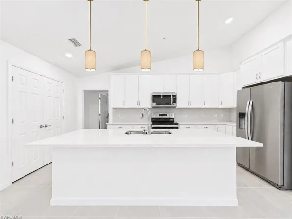 5683 Mayflower WAY #901, AVE MARIA, FL 34142