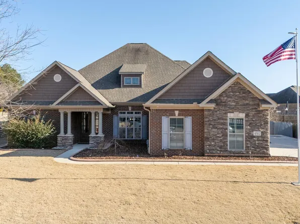 4812 Pine Brook Ct SE, Owens Cross Roads, AL 35763