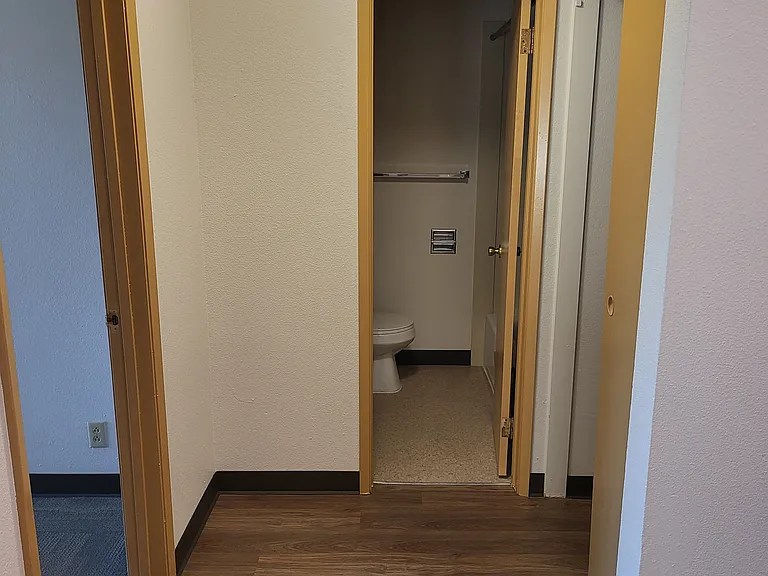 Martin Luther King Jr. Apartments — Photo 8