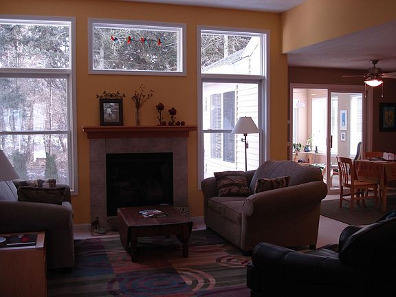 Great room/window wall