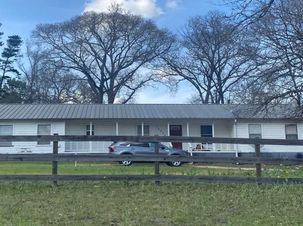 16098 Cedar Lane Loop, Willis, TX 77378