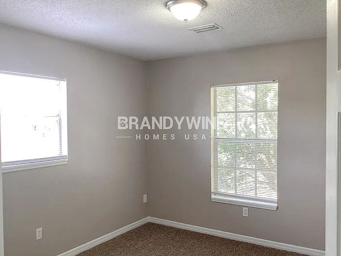 803 E Baker St — Photo 14