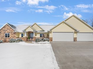 N940 Tamarack Way, Fremont, WI 54940