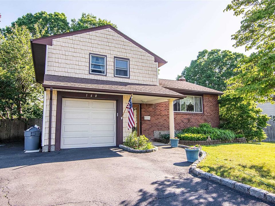 1st image of 160 Country Village Ln
