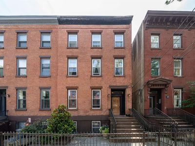 288 Barrow St #2, Jersey City, NJ, 07302