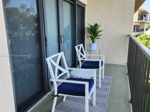 624 SW Saint Lucie Cres APT 303, Stuart, FL 34994