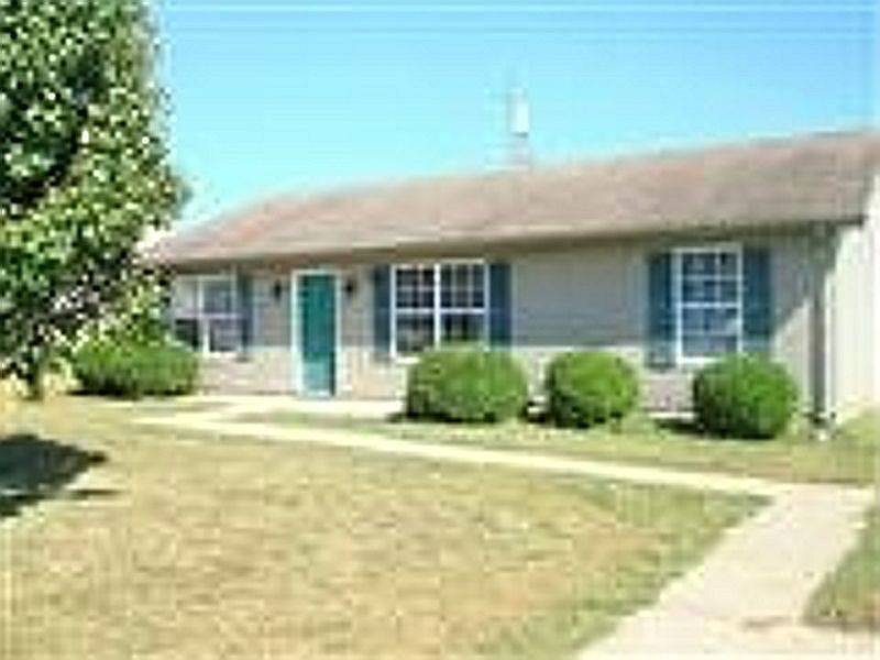 1st image of 120 Tammy Branch Dr