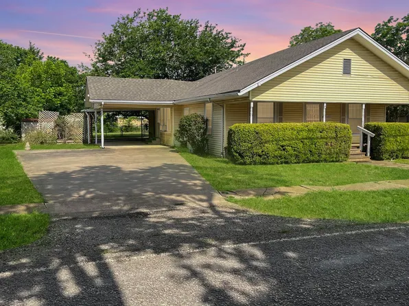 602 S Pearl St, Trenton, TX 75490