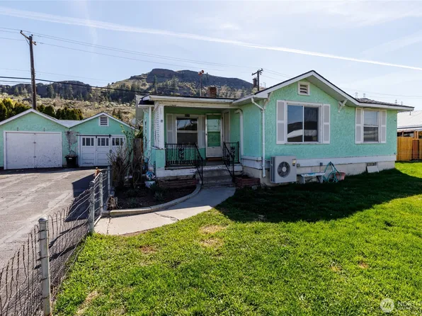 324 Roosevelt Drive, Grand Coulee, WA 99133