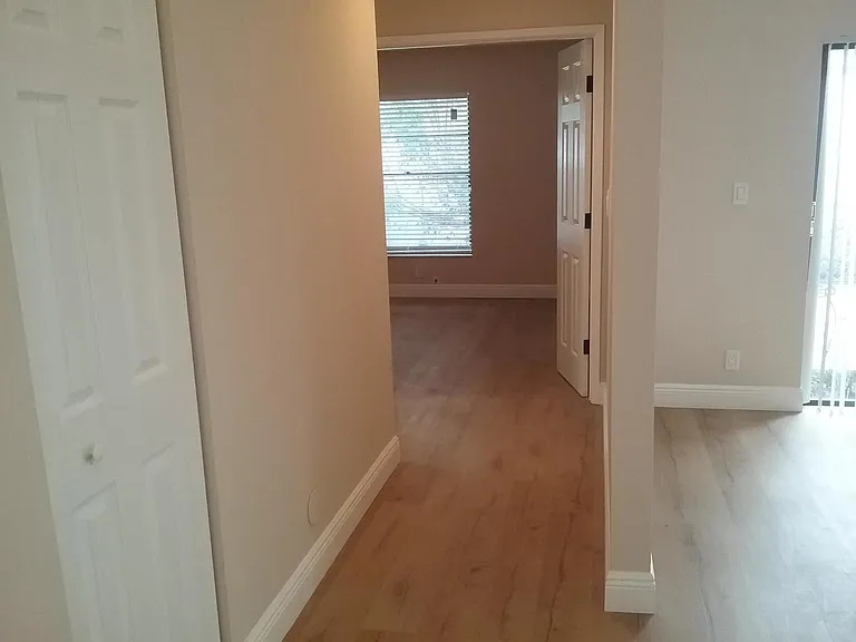 21071 Woodspring Ave — Photo 14