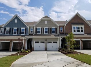 1113 Sky Top Dr, Apex, NC 27502