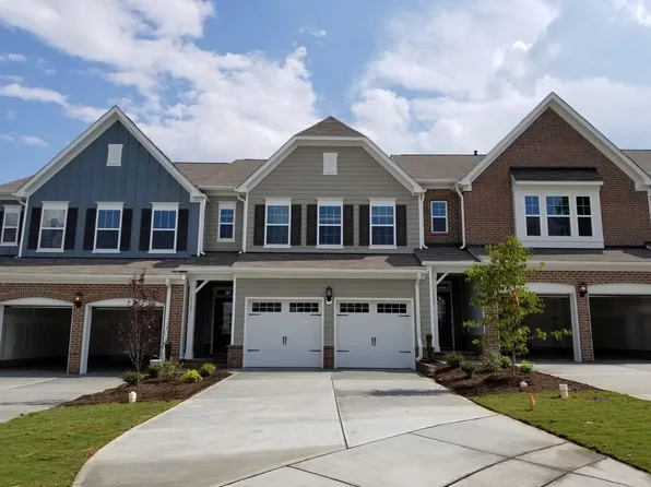 1113 Sky Top Dr, Apex, NC 27502