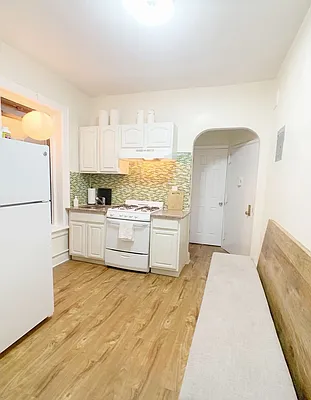 Rented by Cavanagh Properties LLC | media 10